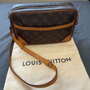 Authentic Louis Vuitton Trocadero Crossbody bag